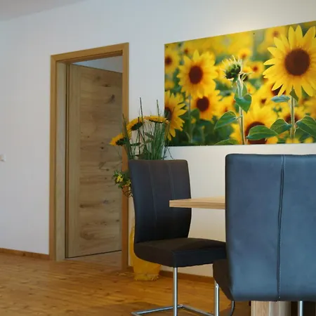 Aparthotel Loeschgruberhof - Urlaub Am Bauernhof